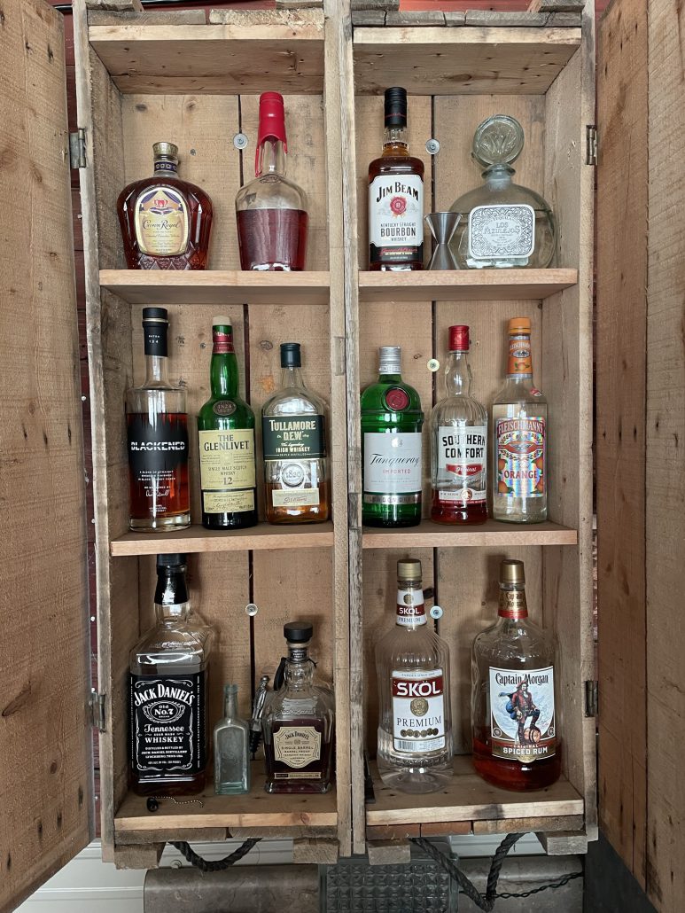 man cave, liquor cabinet